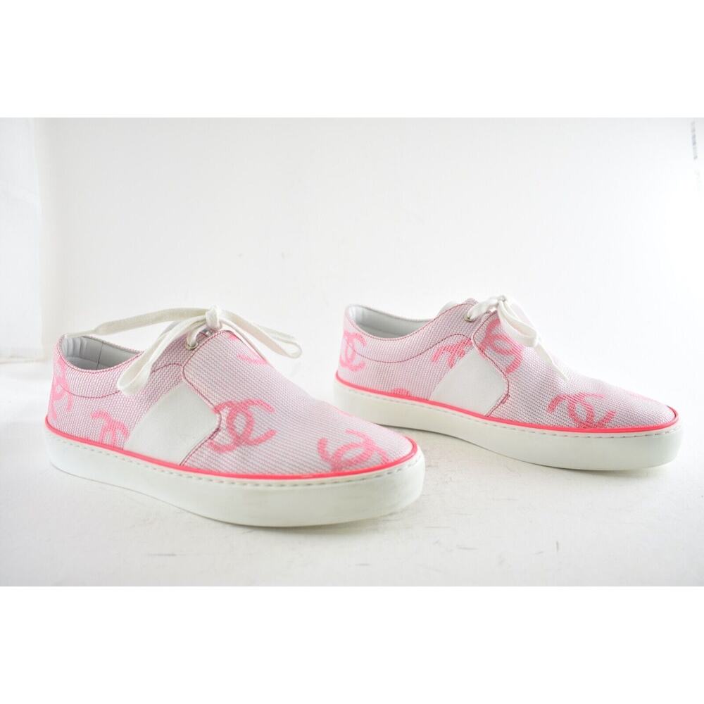 Chanel 18P Neon Pink White CC Slip On Lace Up Flat Runner Trainer Sneaker 39.5 - Picture 4 of 12